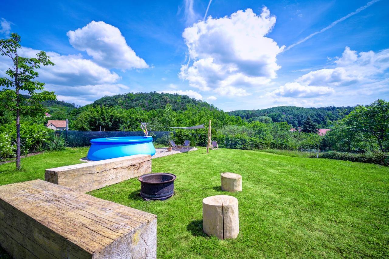 Nedomek By Homester Neslovice Bagian luar foto